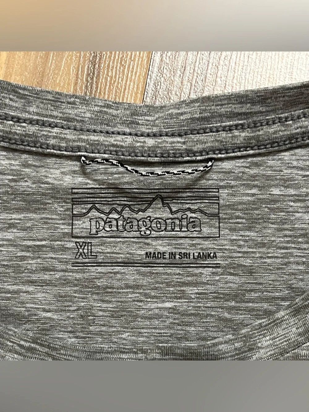 Patagonia Men's Capilene Cool Daily Graphic Shirt - Picture 4 of 7